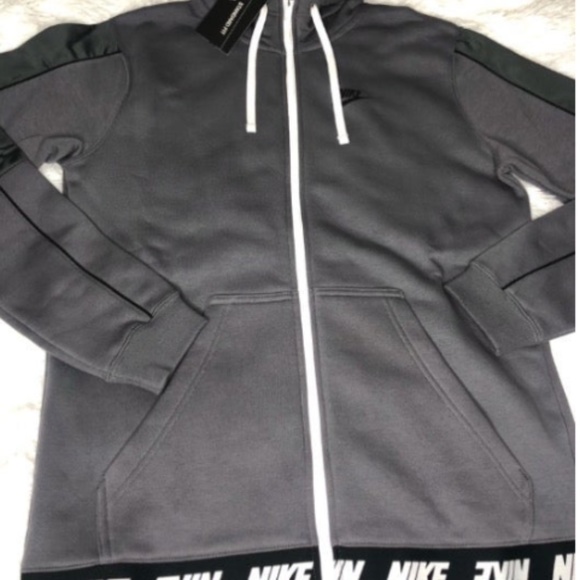 Nike Sportswear Full Zip Fleece Hoodie CW5382 021 - Picture 1 of 7